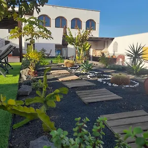 apartamento-en-puerto-del-carmen.puertodelcarmen-hotels.org/